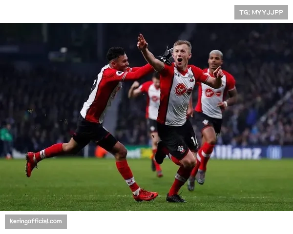 英超最奇葩球队！狼队2-1利物浦化身“豪门收割机”，专杀前六却保级告急