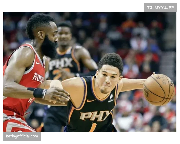 太阳布克复出前景不明 三巨头合体场次有限化学反应难以建立